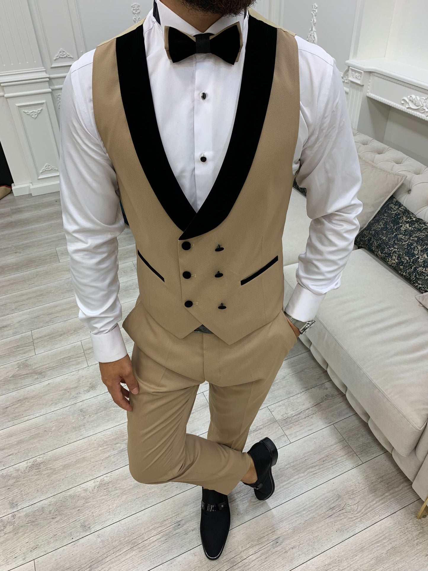 Mark Golden Slim Fit Velvet Peak Lapel Tuxedo