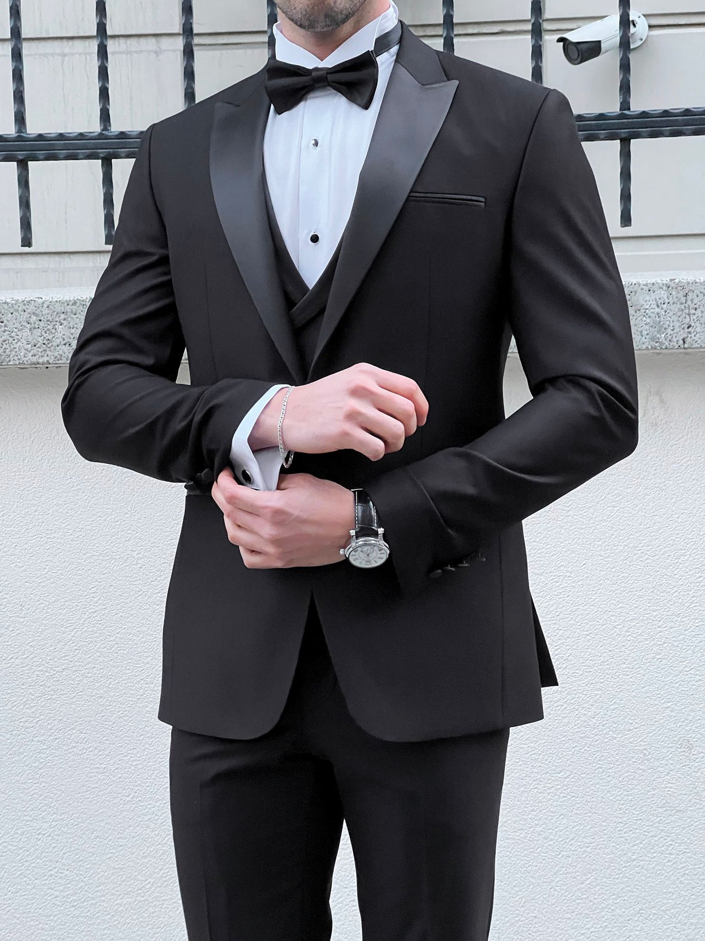 Fabio Black Peak Lapel Slim Fit Tuxedo