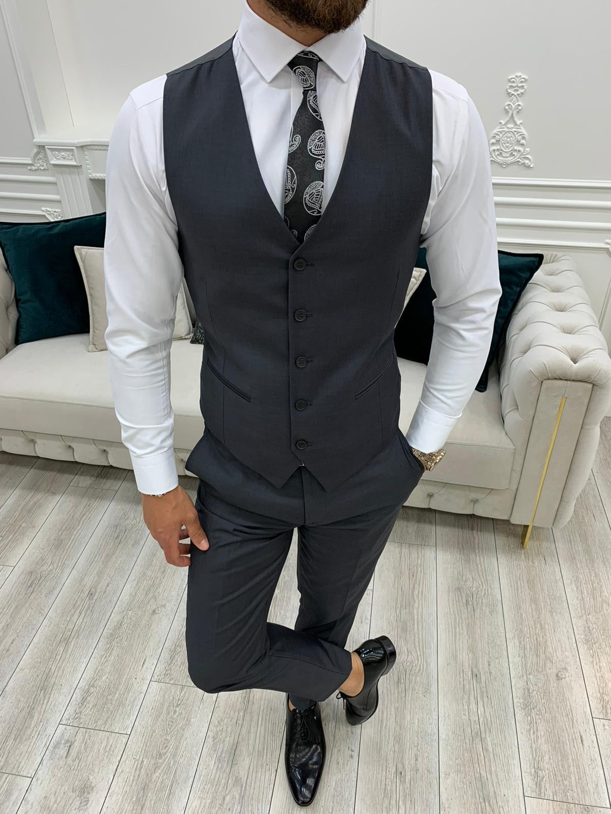Lance Gray Slim Fit Suit - The Perfect Blend of Style and Comfort