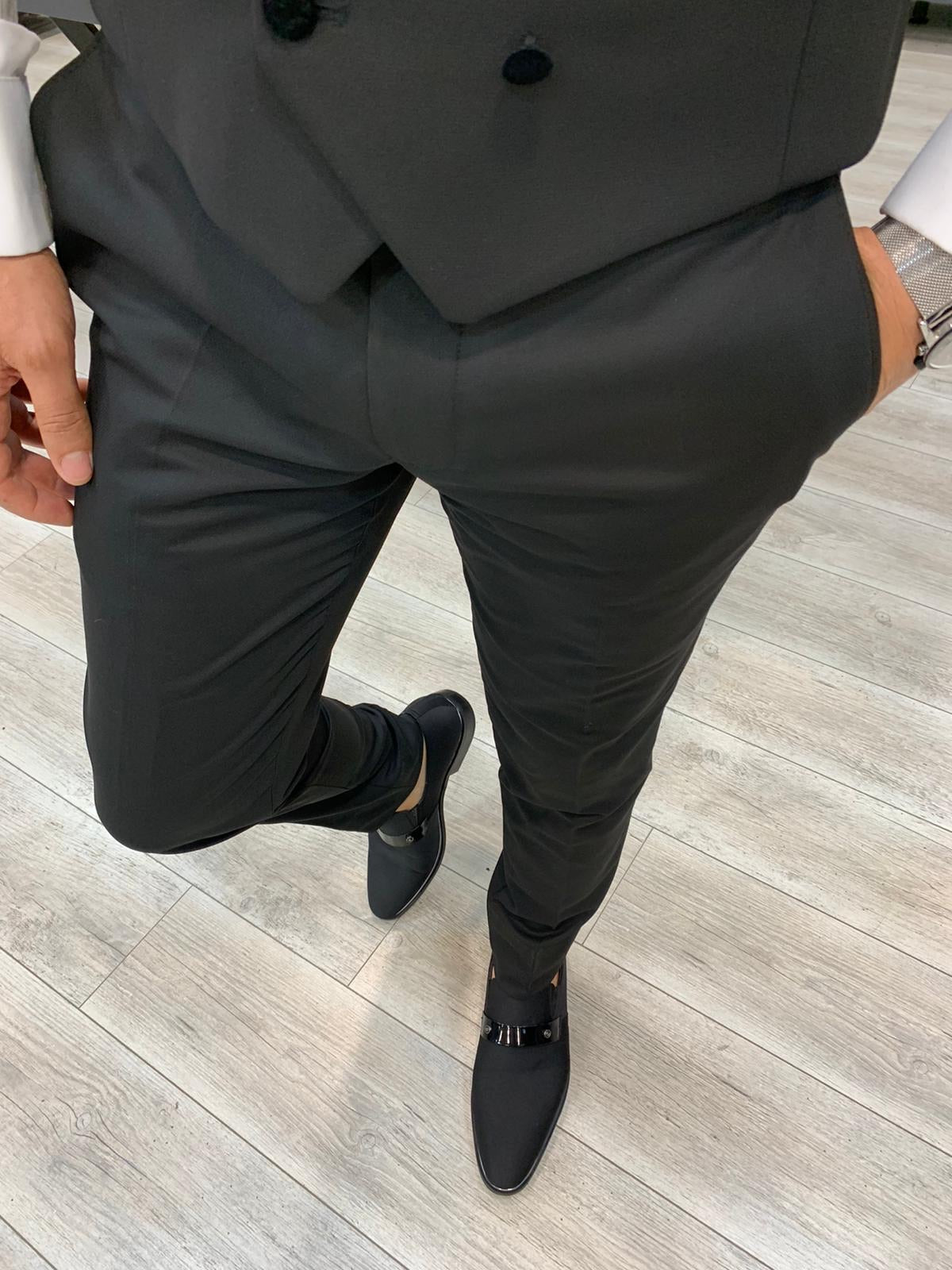 Wilson Black Slim Fit Velvet Peak Lapel Tuxedo: Timeless Elegance for Formal Occasions