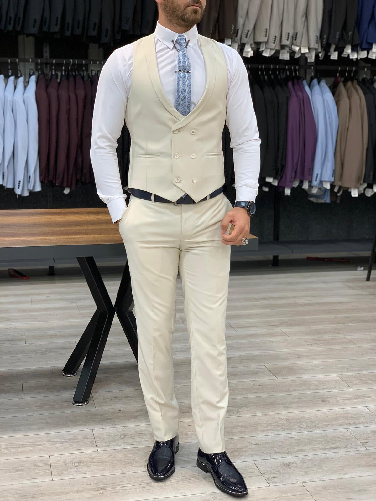 Eros Cream Slim Fit Wool Suit - A Timeless Classic BOJONI