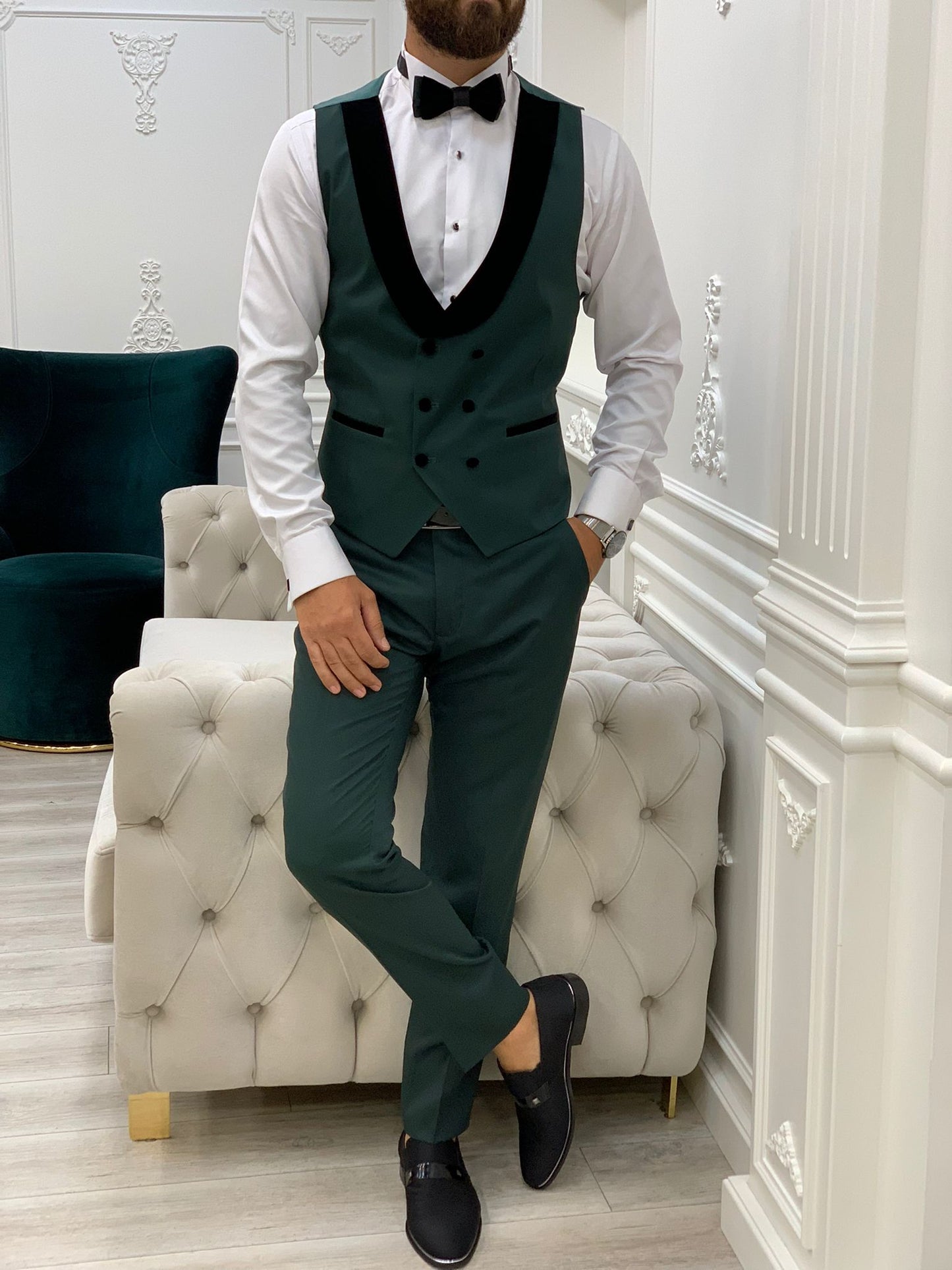 Infinite Green Slim Fit Velvet Peak Lapel Tuxedo
