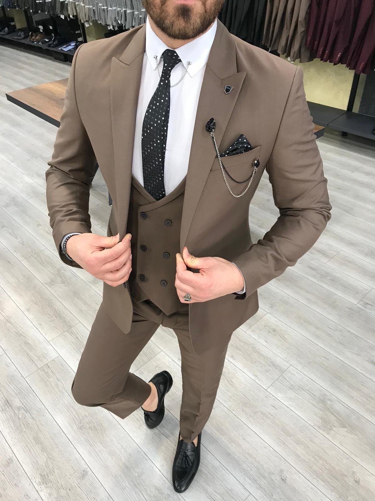 Louis Slim Fit Coffee Suit – Elegant Three-Piece Ensemble for Every Occasion BOJONI